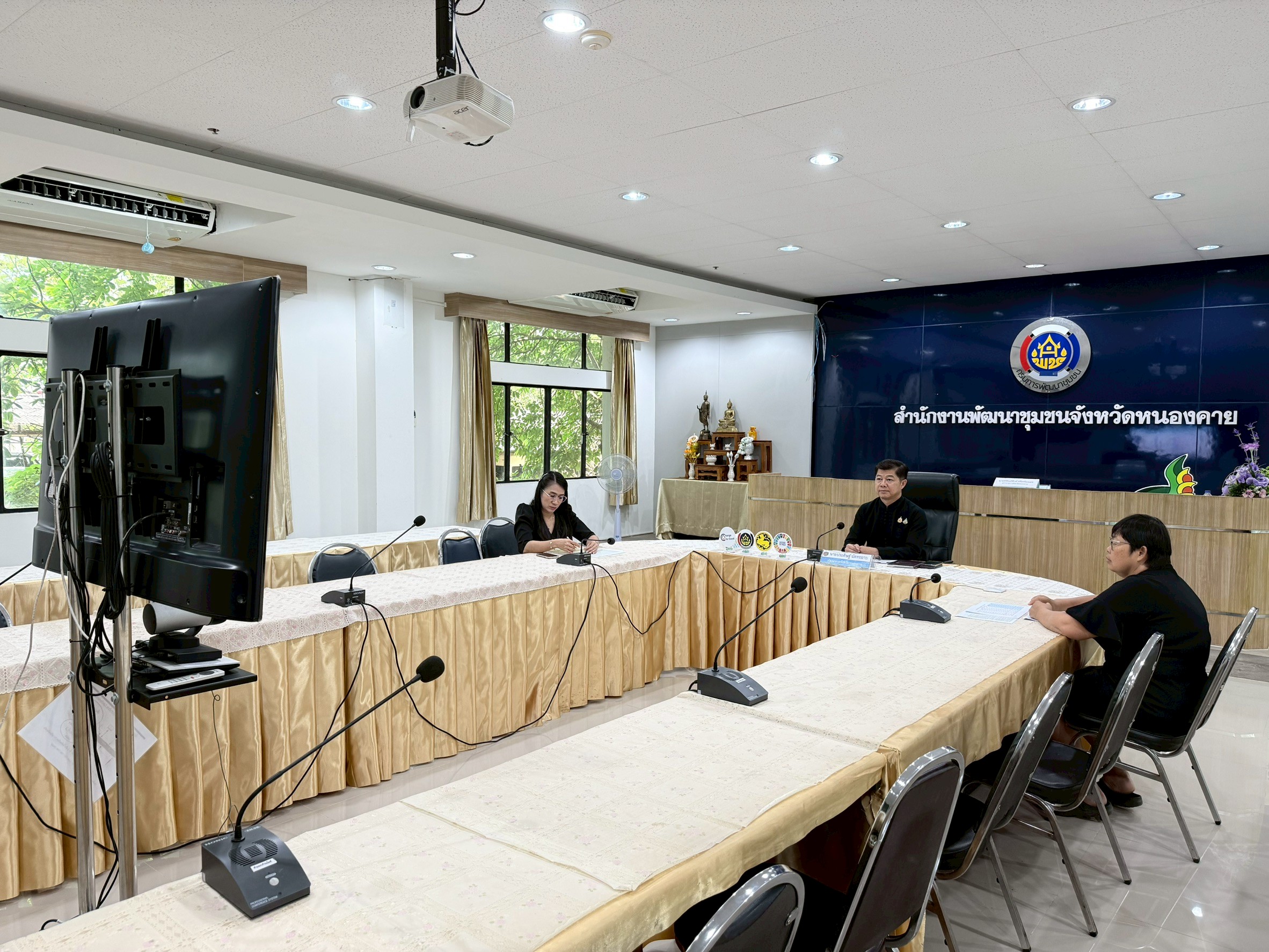 พช.หนองคาย ร่วมประชุมคณะกรรมการติดตามเร่งรัดการใช้จ่ายงบประมาณรายจ่าย ประจำปีงบประมาณ พ.ศ. 2569 ของกรมการพัฒนาชุมชน ครั้งที่ 3/2569 ผ่านระบบวีดิทัศน์ทางไกล (Video Conference)